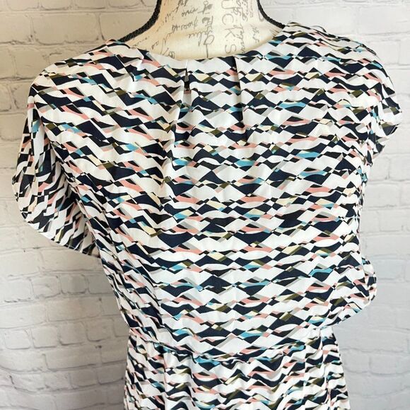 The Limited Abstract Print Dress - Picture 2 of 11